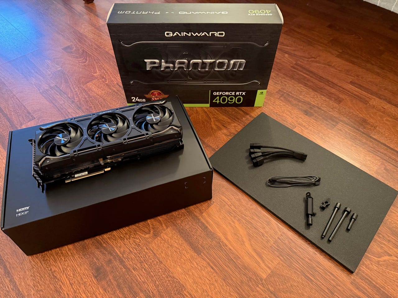 Gainward GeForce RTX 4090 Phantom - Bulk - inkl. Zubehör