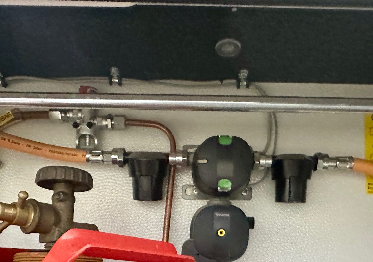 50adaf9f-9e57-4a2a-b05a-e796ab707710