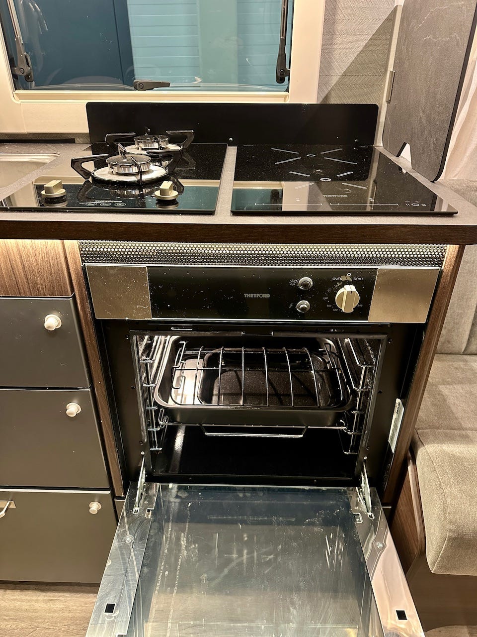 8a3c0bab-d27d-4e10-894c-ac24dd9025b0