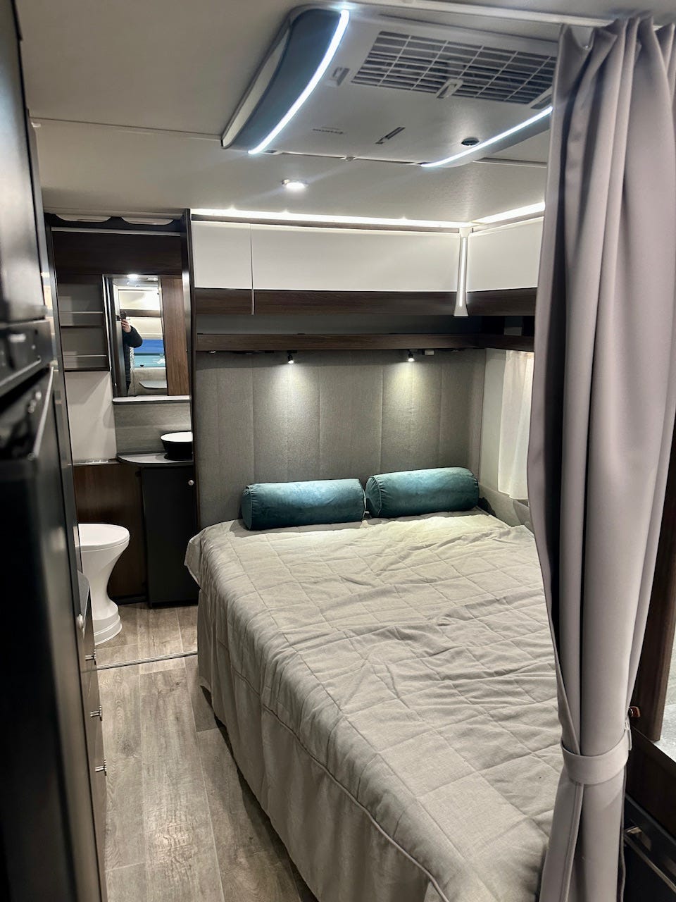 bef8b863-22b2-4043-b62d-d561cdf257e1