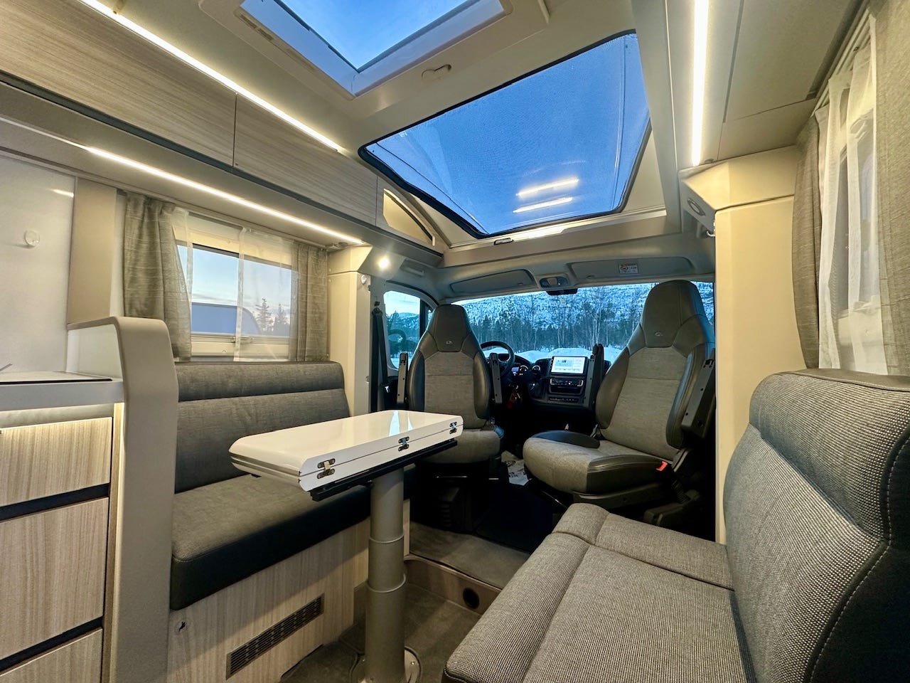 77061cff-6f12-4cd6-8cc7-96c48db01edc