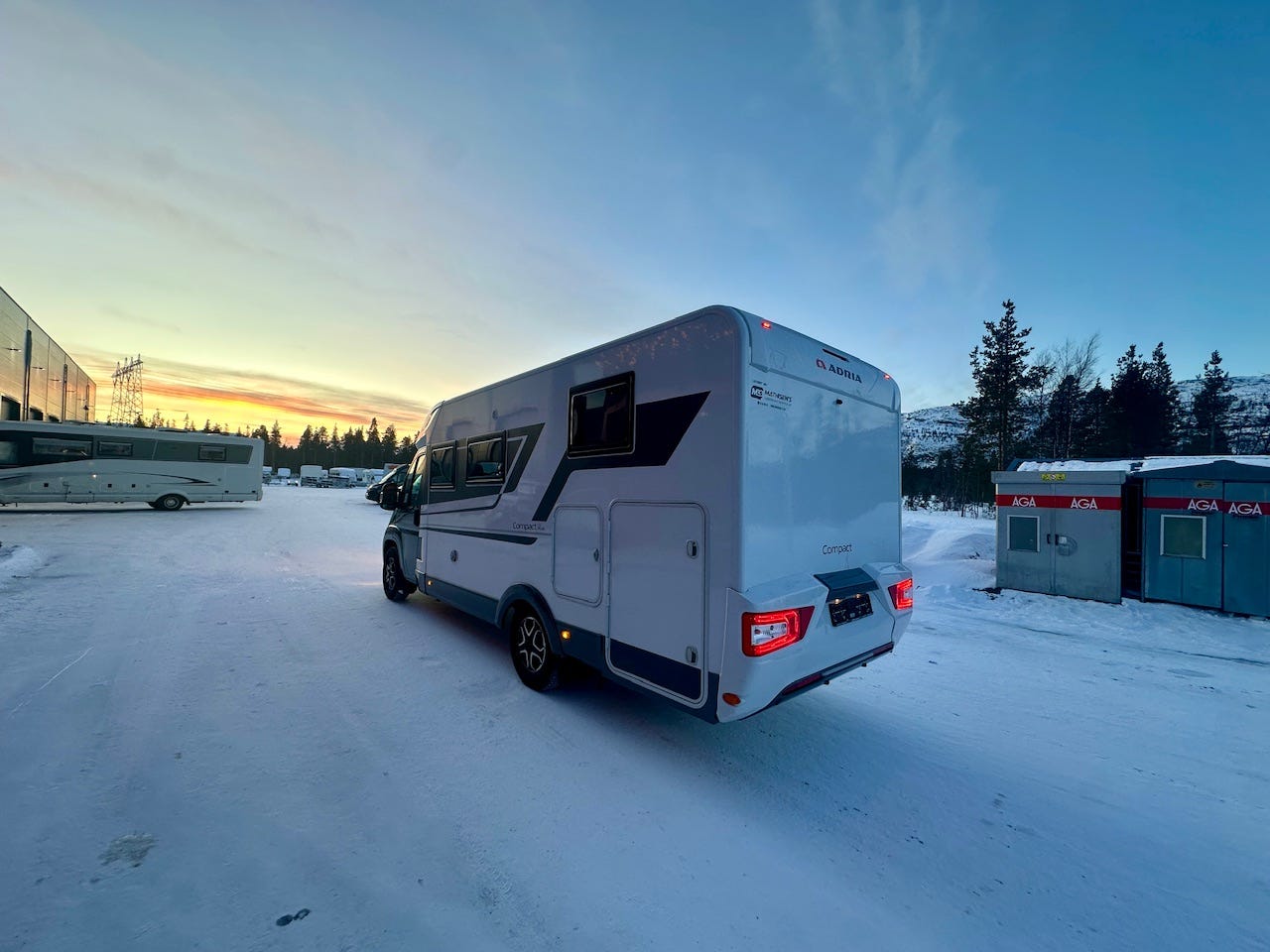 7b3e440a-f6d5-4368-b156-99ffe8b884e5