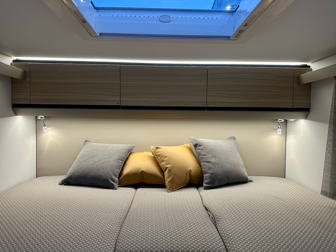 ba67d93b-13b9-4ae8-866b-38f574d308b8