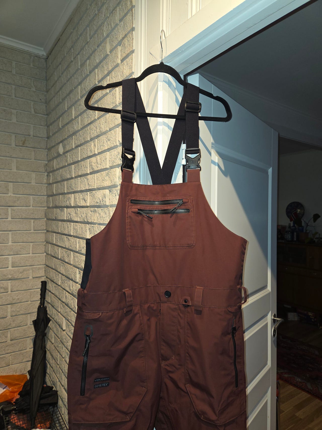 Volcom gore-tex bib - ski/snowboard str M | FINN-torget