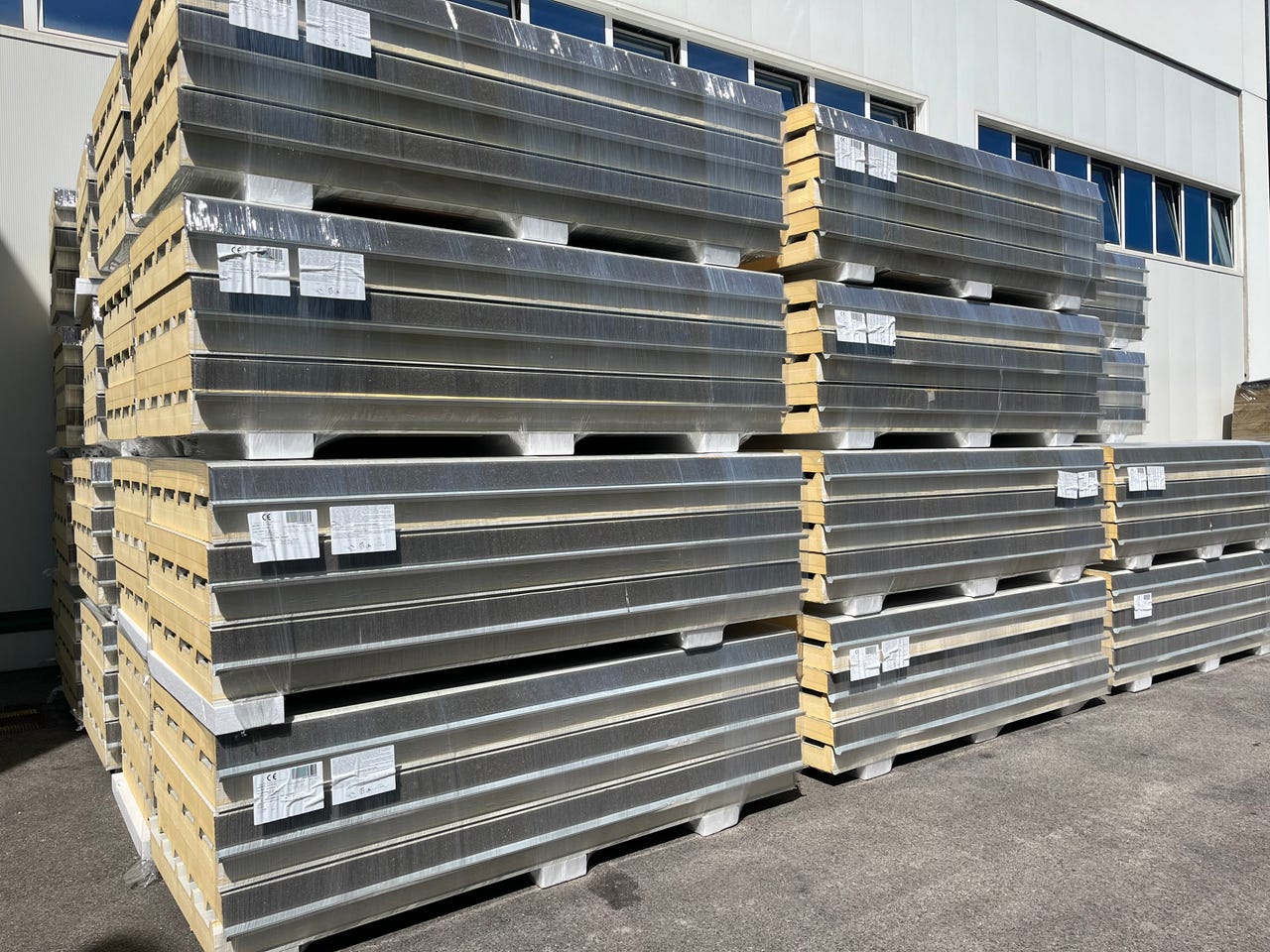 Industri sandwich panel, tak, vegg, isolasjon, landbruk, bygg | FINN-torget