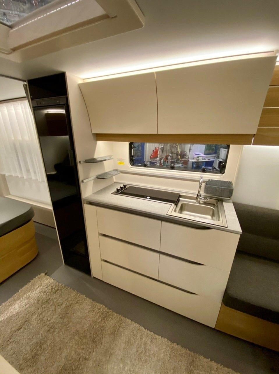 0ab7dbbc-0231-429a-bd64-9608dd8fb4af