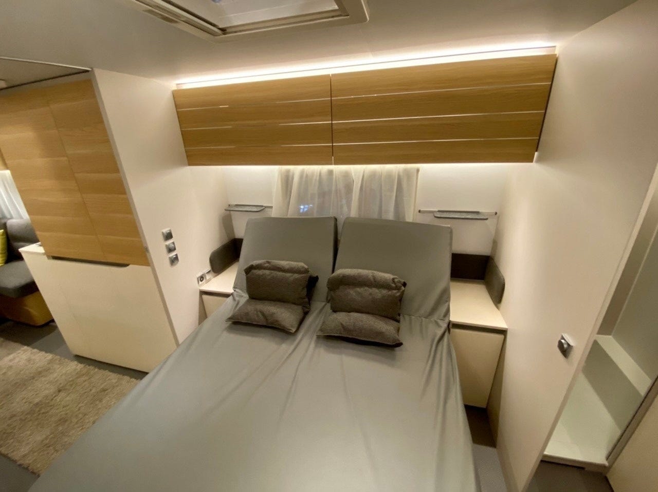 c6787edd-b466-4f17-9662-3de42ceffcf0