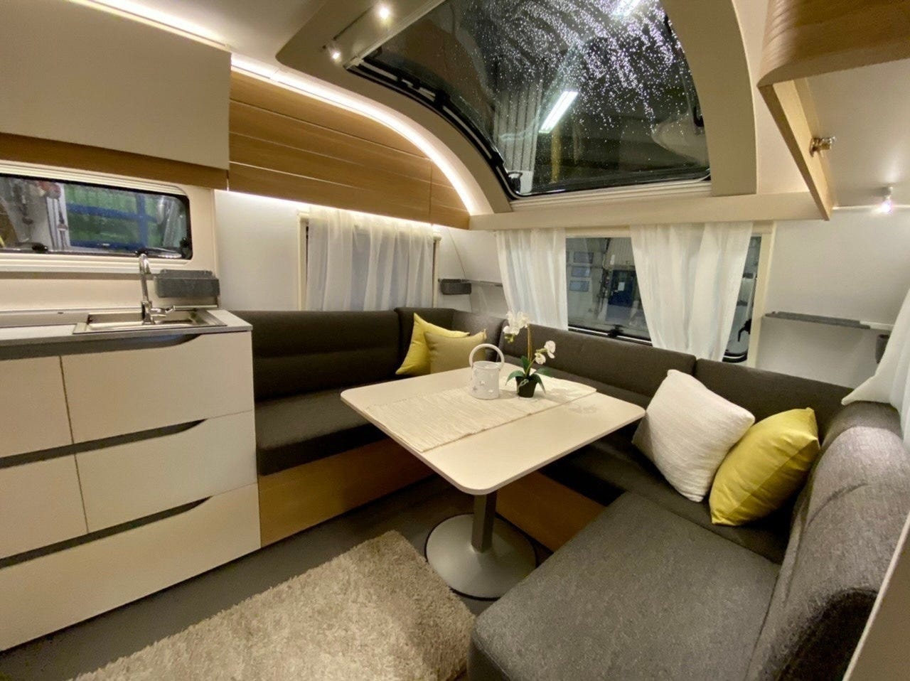 f2edc2a6-ca9e-4d79-a3eb-acf88c0e5d19