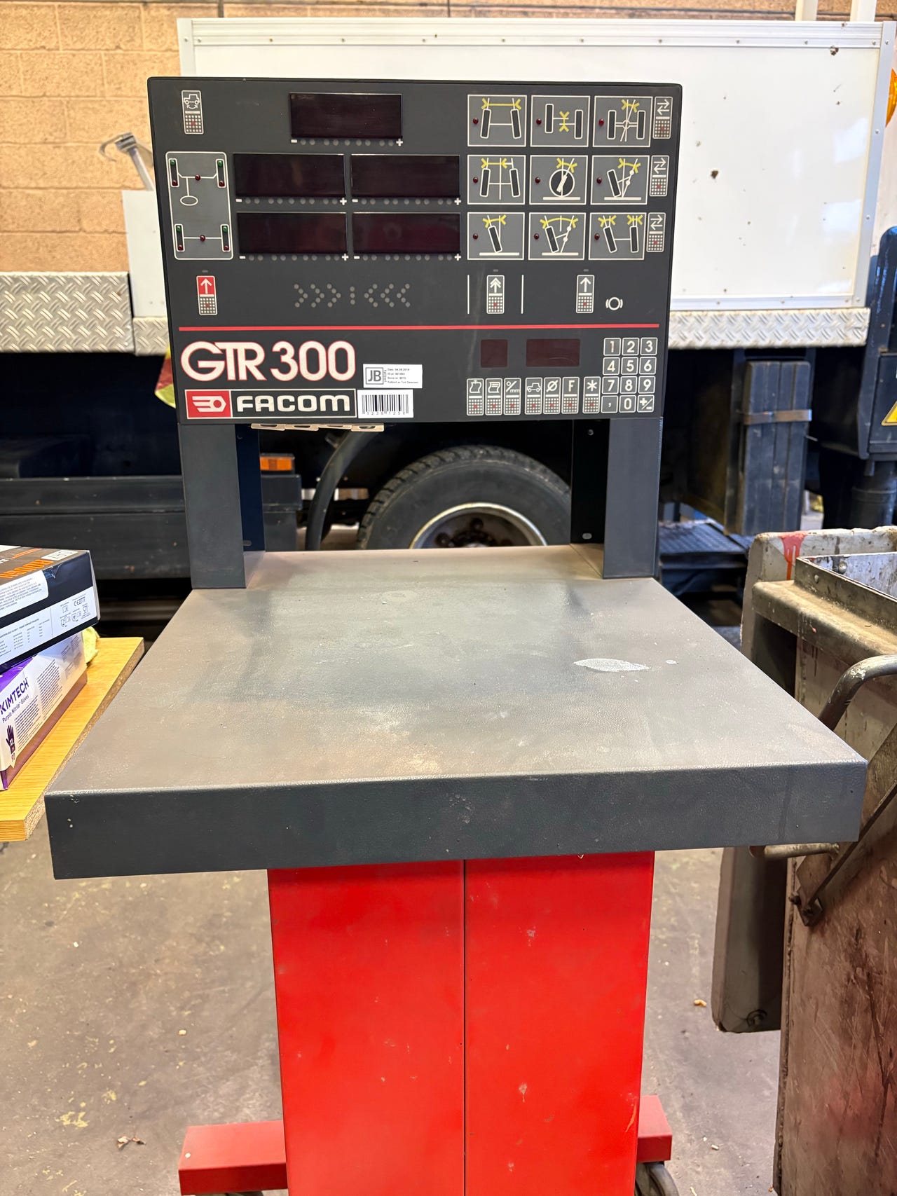 Facom GTR 300 forstillings/4 hjulskontroll | FINN-torget