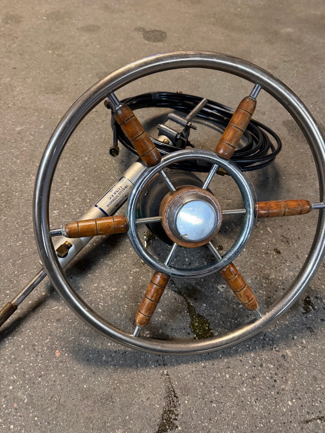 Komplett hydraulisk Båt styring | FINN-torget