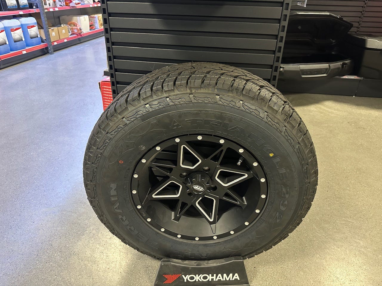 74ed28c2-df95-43e7-8c89-fd7c9b6a184d