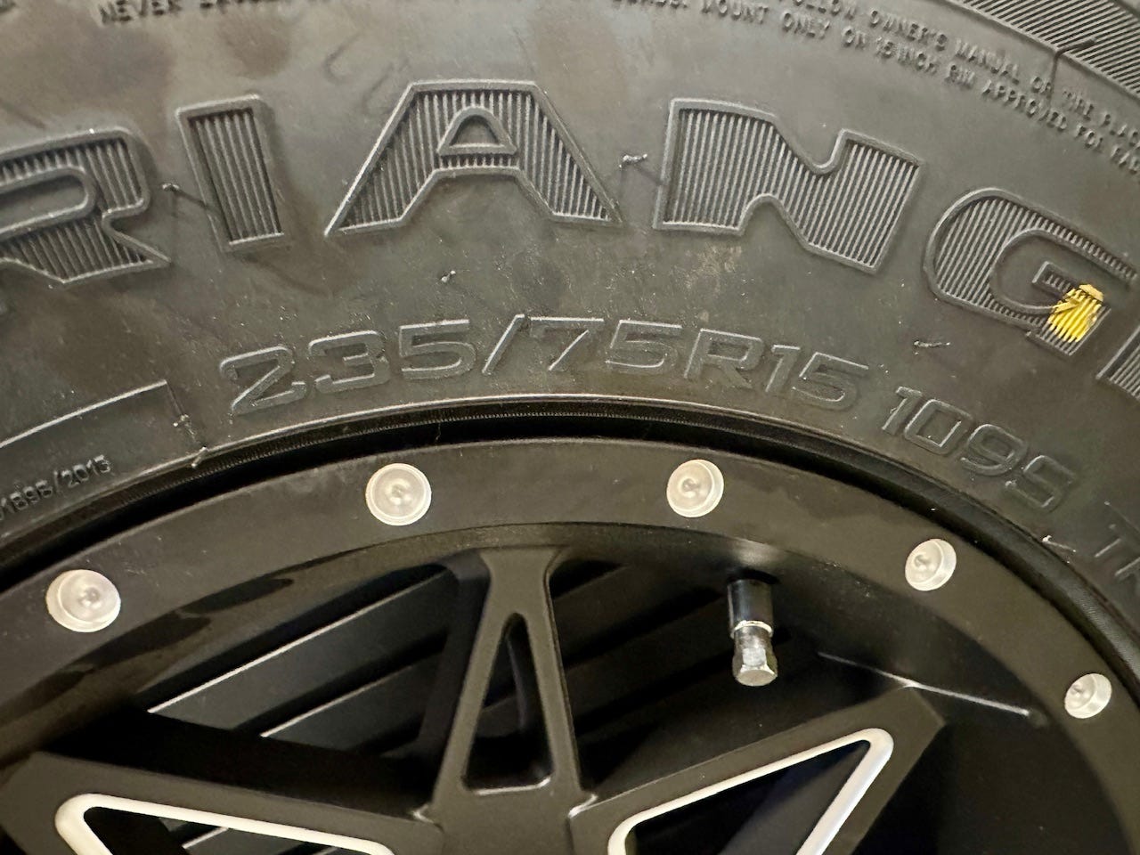 82eb3a8e-6902-46c3-9fb6-11fc46b69667