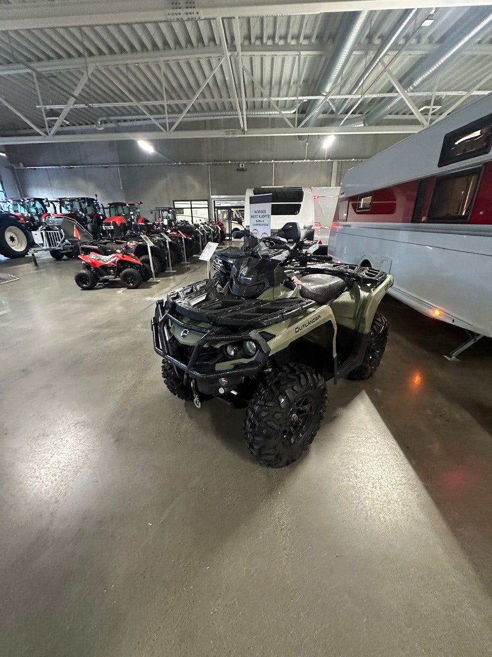 95b699c0-b64a-4829-aef1-5a690ae8610b