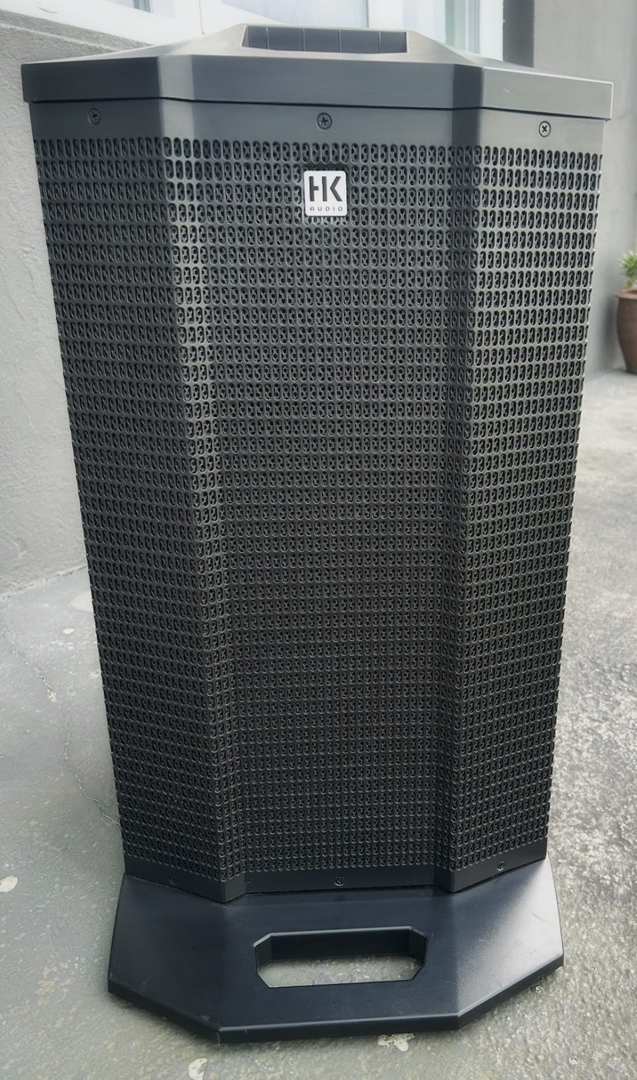 HK AUDIO POLAR 12, AKTIVT LINE-ARRAY SYSTEM | FINN-torget