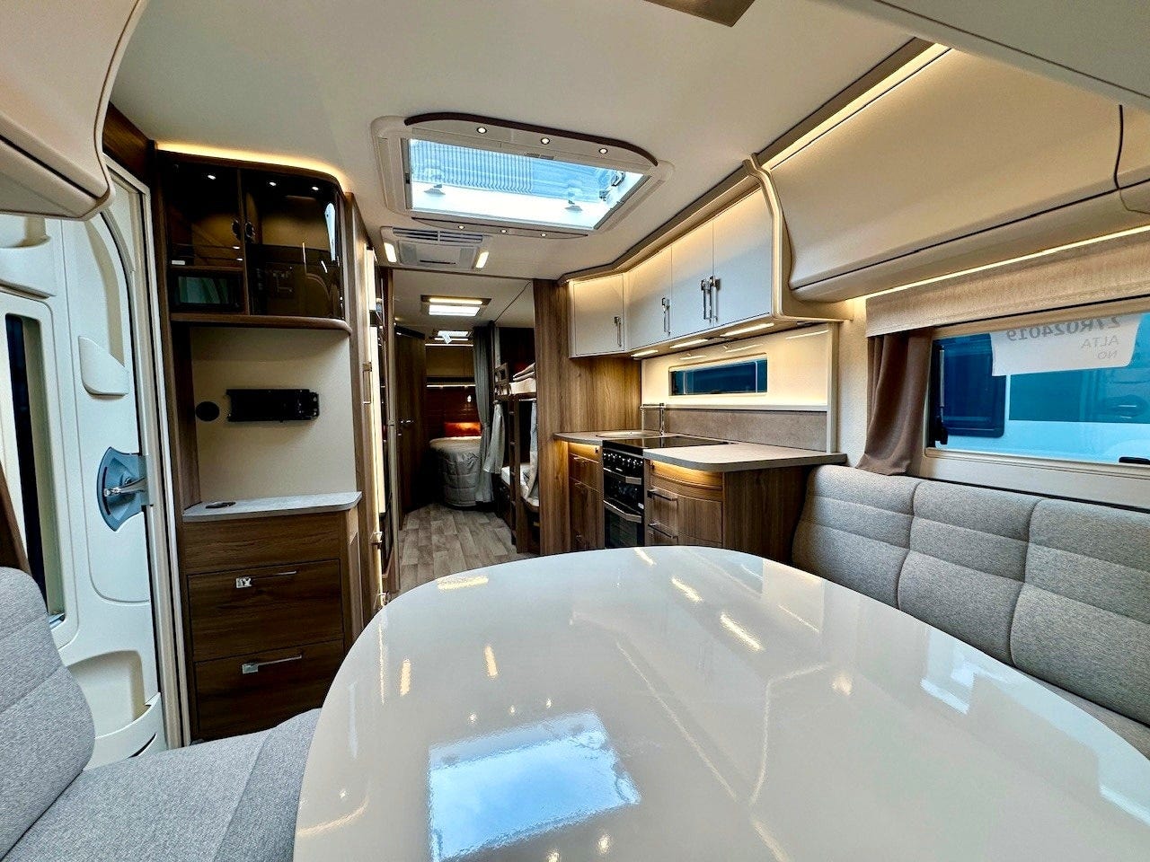 017626b9-5e85-407a-8766-826ce3c0ab25