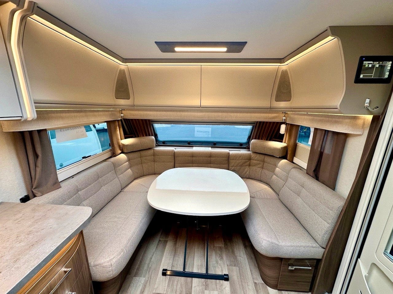 9c3d83e8-f7d2-4826-8dc8-059f4acc93ea