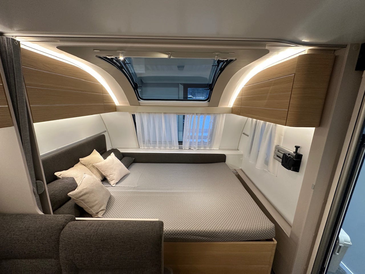 11c8c0a2-4f70-456c-a7f5-0d497d2a7b8e