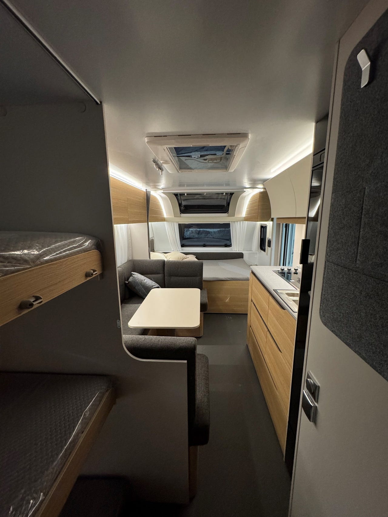 2a68ae0e-d2ea-478b-acc8-816ba7256f3c