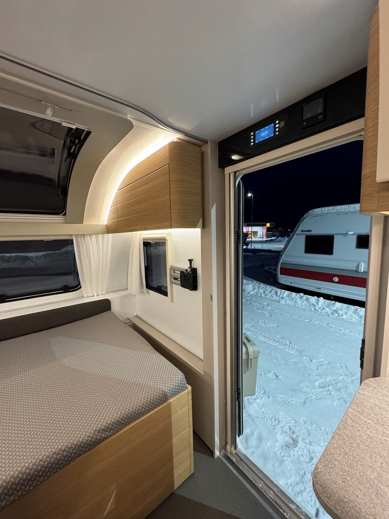 3996145b-8ade-40f7-a842-4c50fb2f1d6d