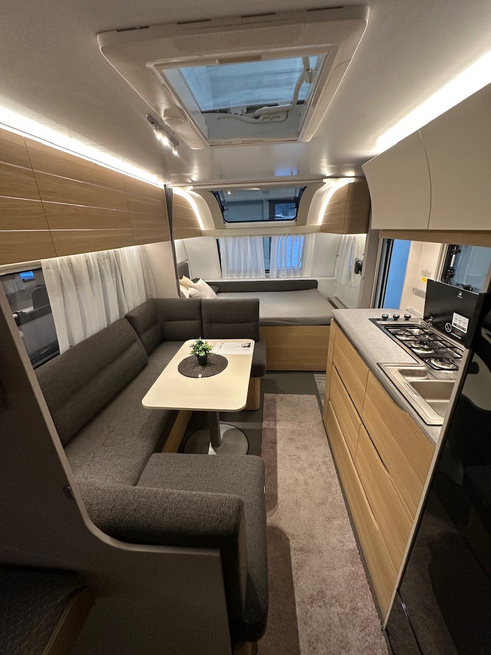 ce14463e-a458-42b1-8e59-f996c4f3b79f