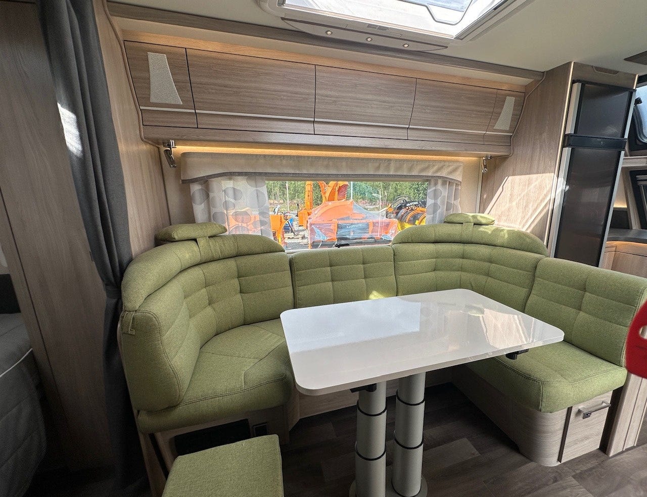 23abb3ba-068e-43f1-936a-03e2f57e8431