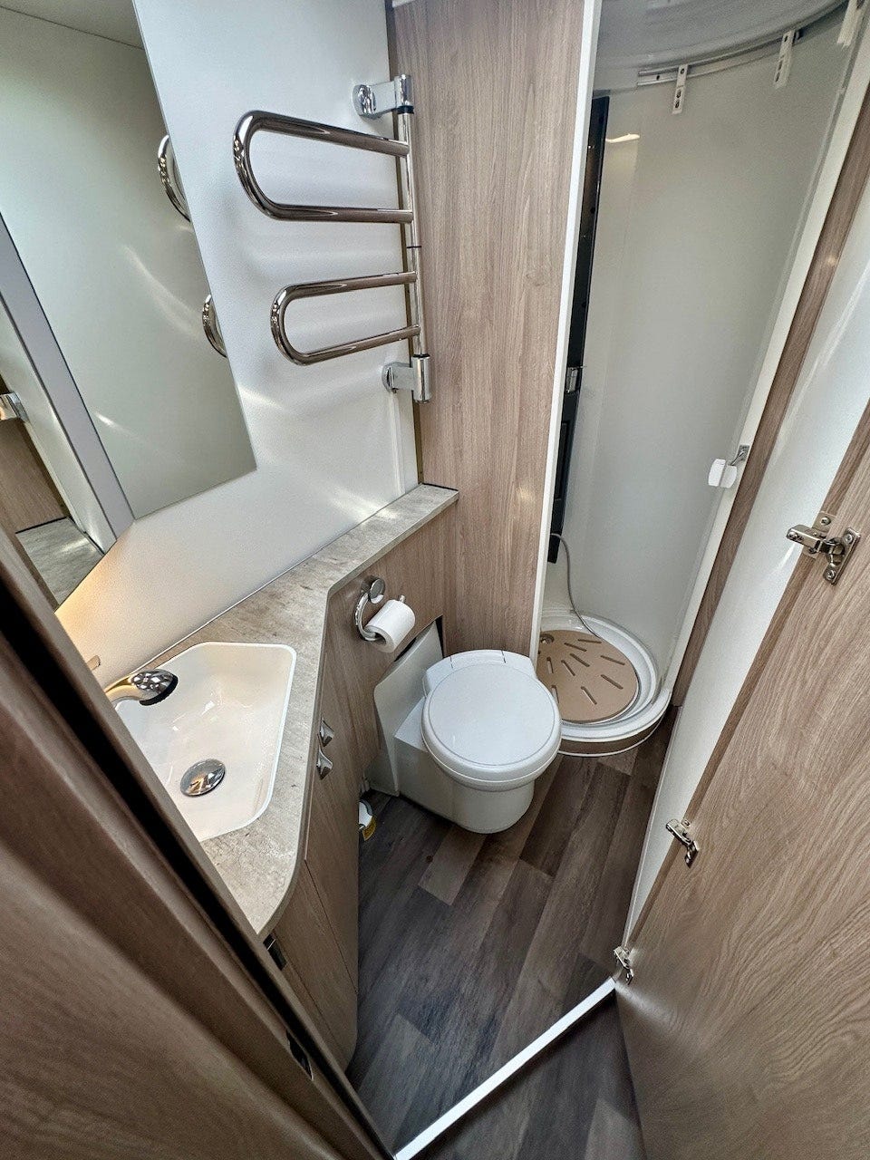 639416fa-d914-46e2-a440-ce6b3011769a