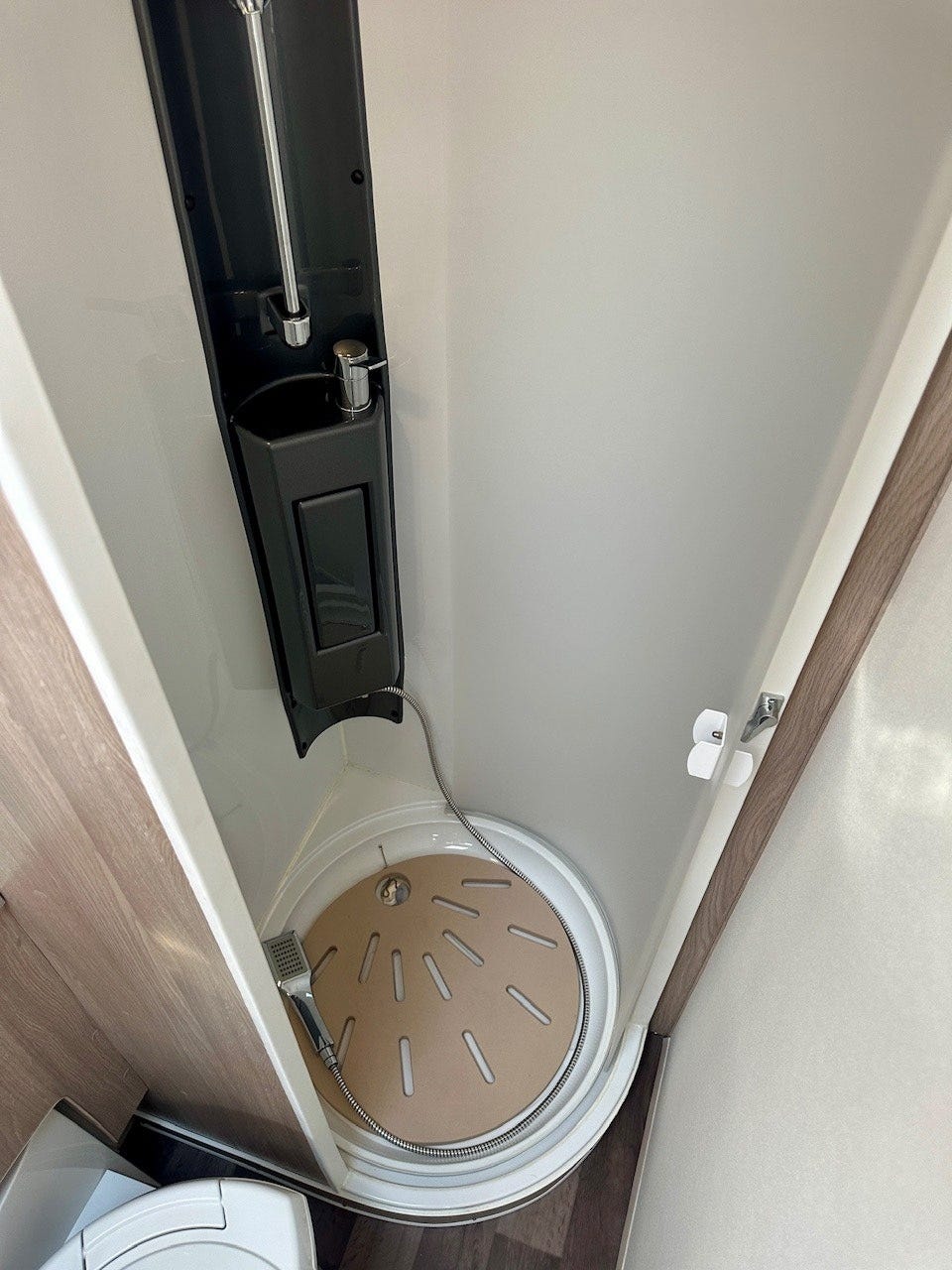 8231042f-d846-488e-84ac-23e49a2bc3e2