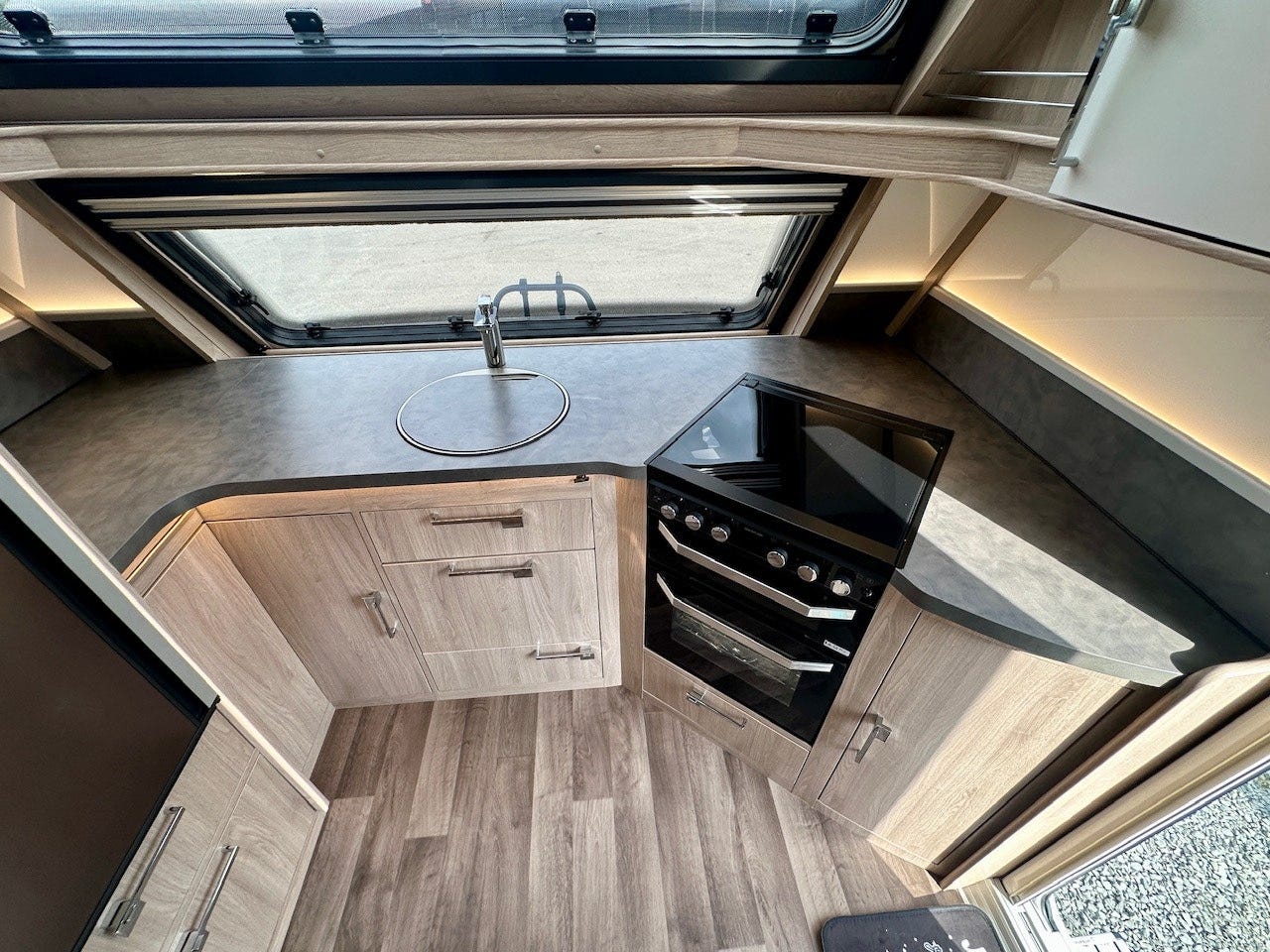 85f10f38-abd6-4cbb-b8dc-ff24a9d099ca