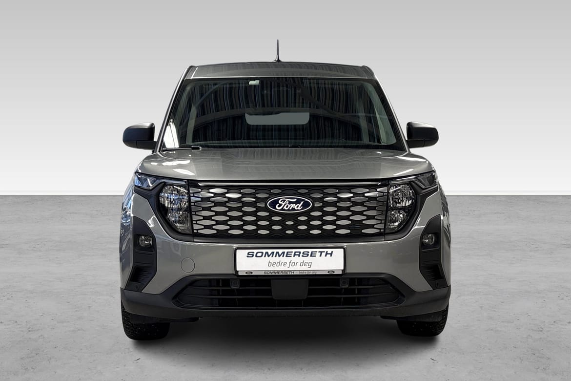 Ford E-Transit Courier 2 hos Sommerseth