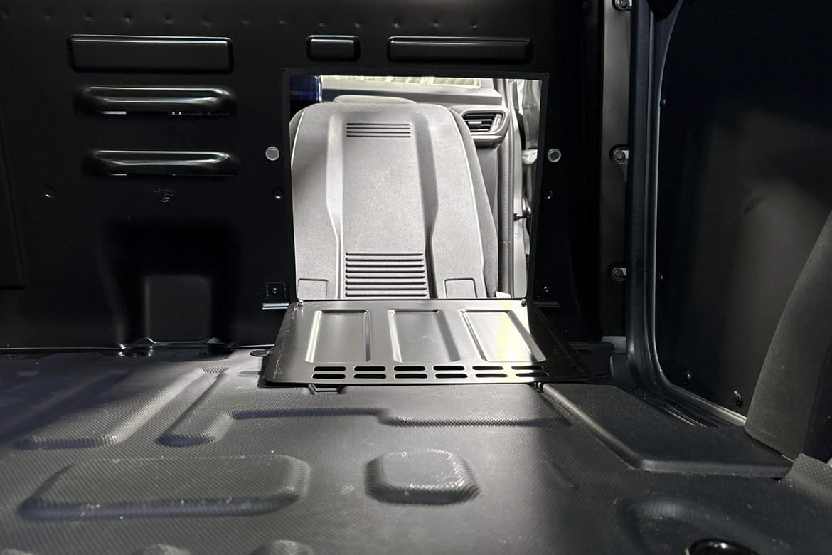 Ford E-Transit Courier 11 hos Sommerseth