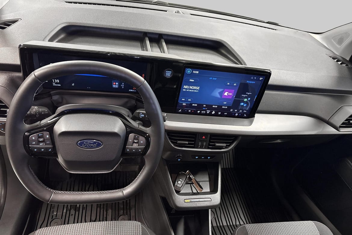 Ford E-Transit Courier 17 hos Sommerseth