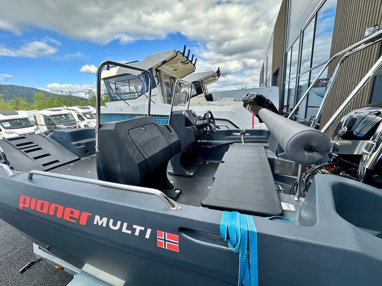 e6222f42-fd68-4374-be99-e7cbe78247ab