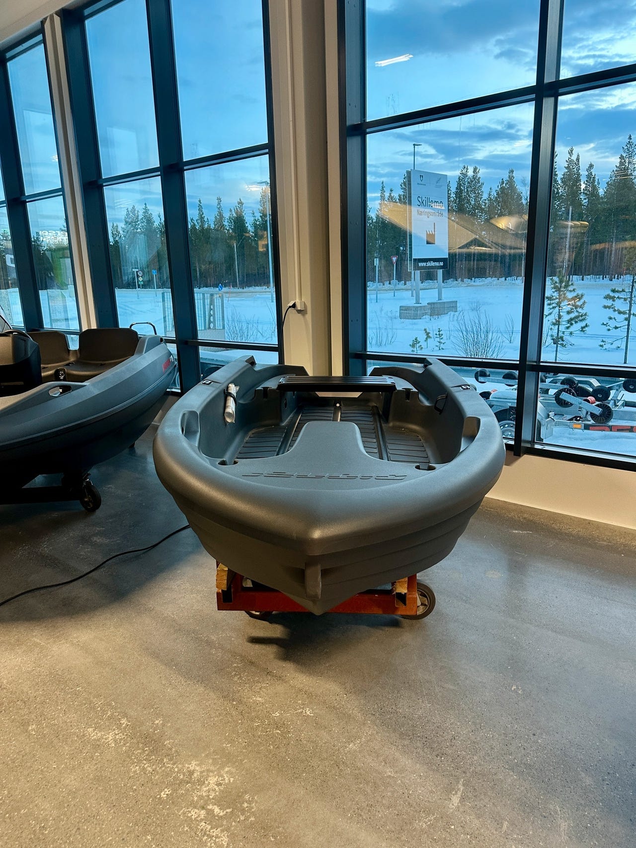 10e05323-43fe-46dc-b7f3-82bc9dc107ae