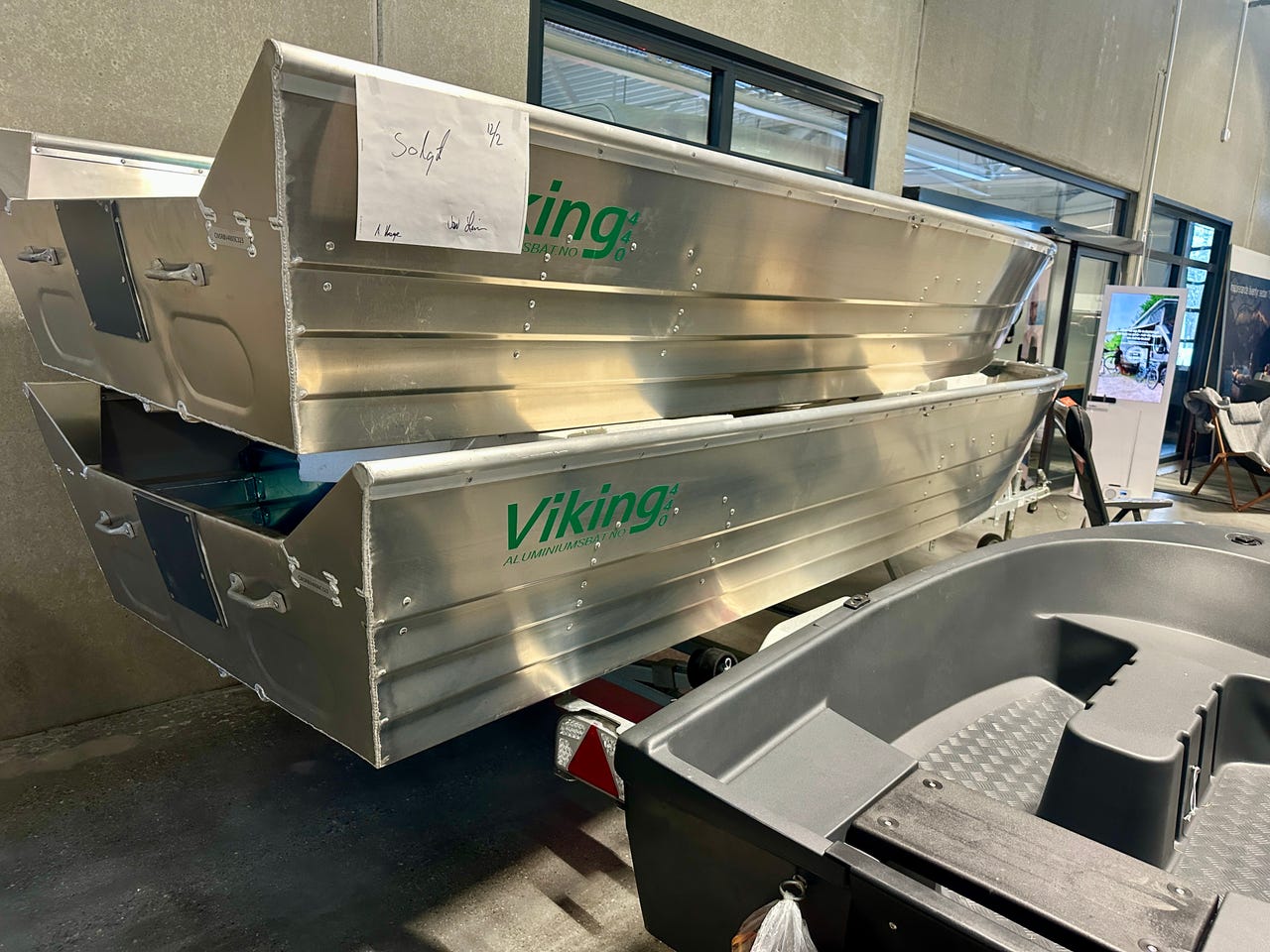 9de3fa69-0669-40e3-b65a-c617c0a9a87f