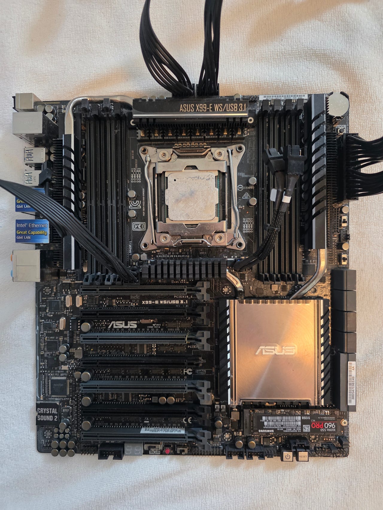 ASUS x99-E WS m/intel core i7-5930K | FINN-torget