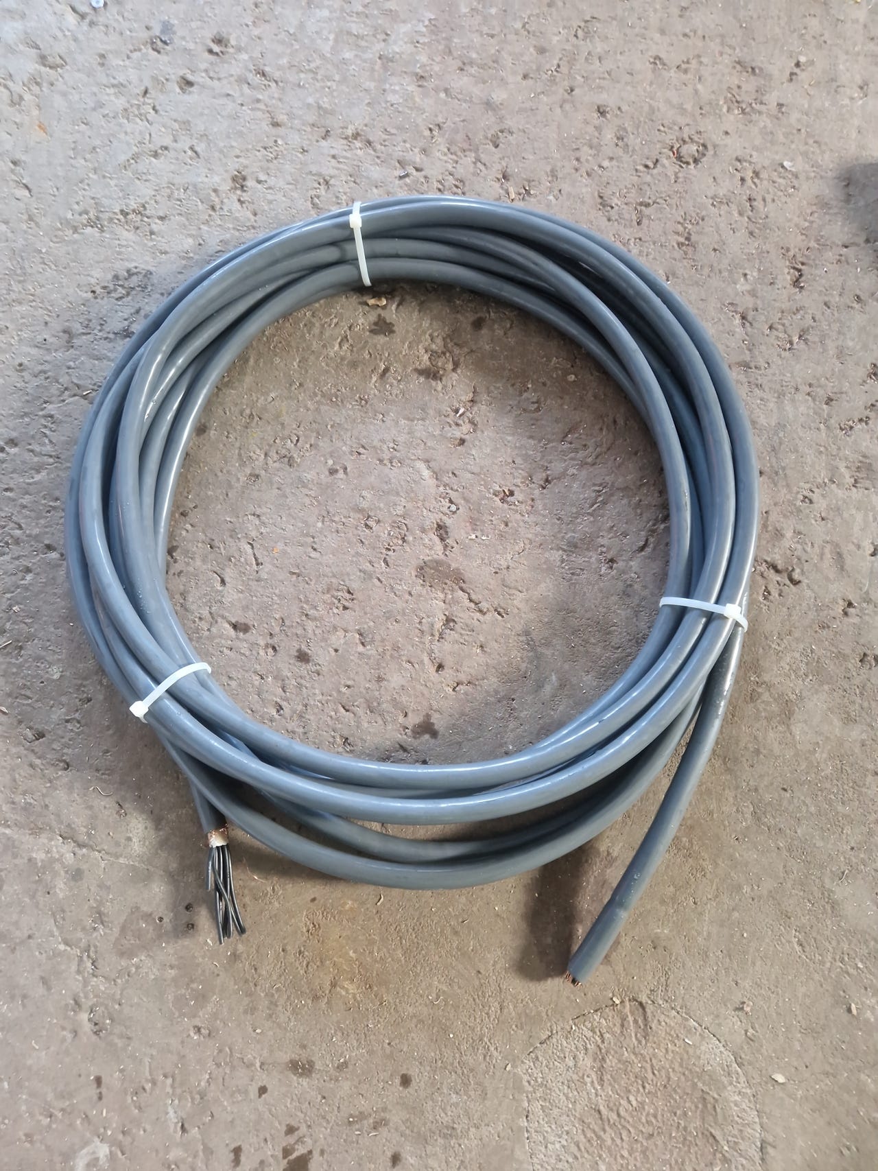 PFSP 750V 7x1,5 mm² Cu kabel 10 meter grå | FINN-torget