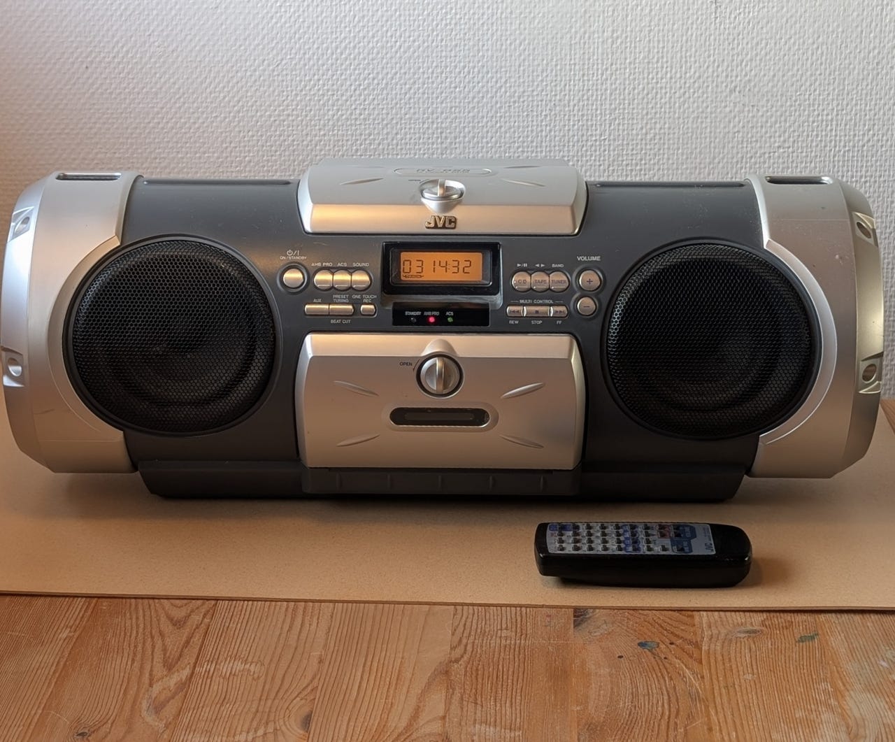 JVC RV-B55 boombox | FINN-torget