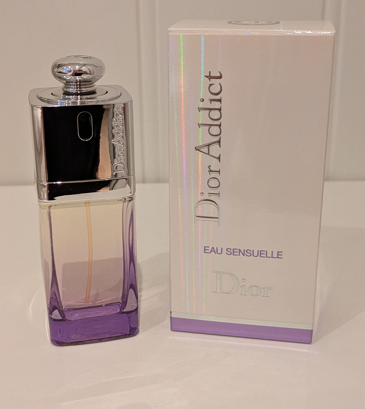 Dior Addict Eau Sensuelle 50ml 新品未開封 Parfyme - Christian Dior Dior Addict Eau Sensuelle edt 50 ml