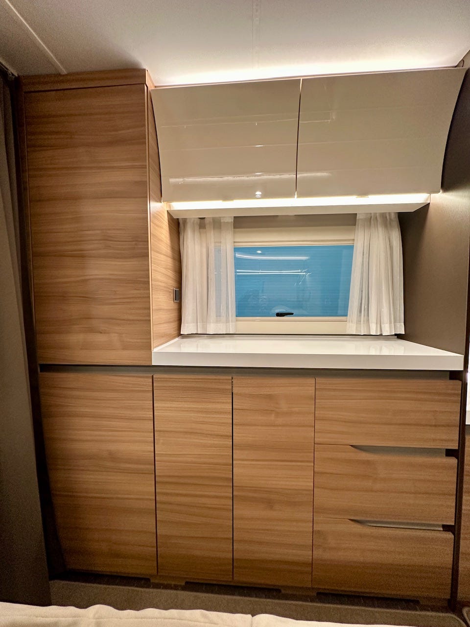 4f4260be-c5b6-434c-8f01-ee7d9f86c3af