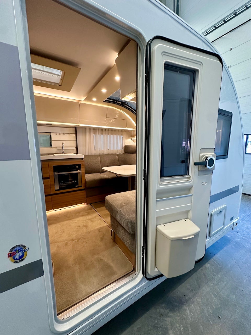 7364b16f-ae1e-4e28-95cd-76438b44d684