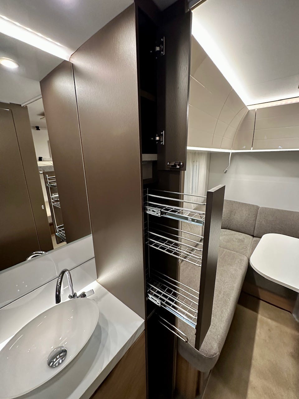 aa2d5cf1-e3b8-47ac-b91b-b7b471197ab2