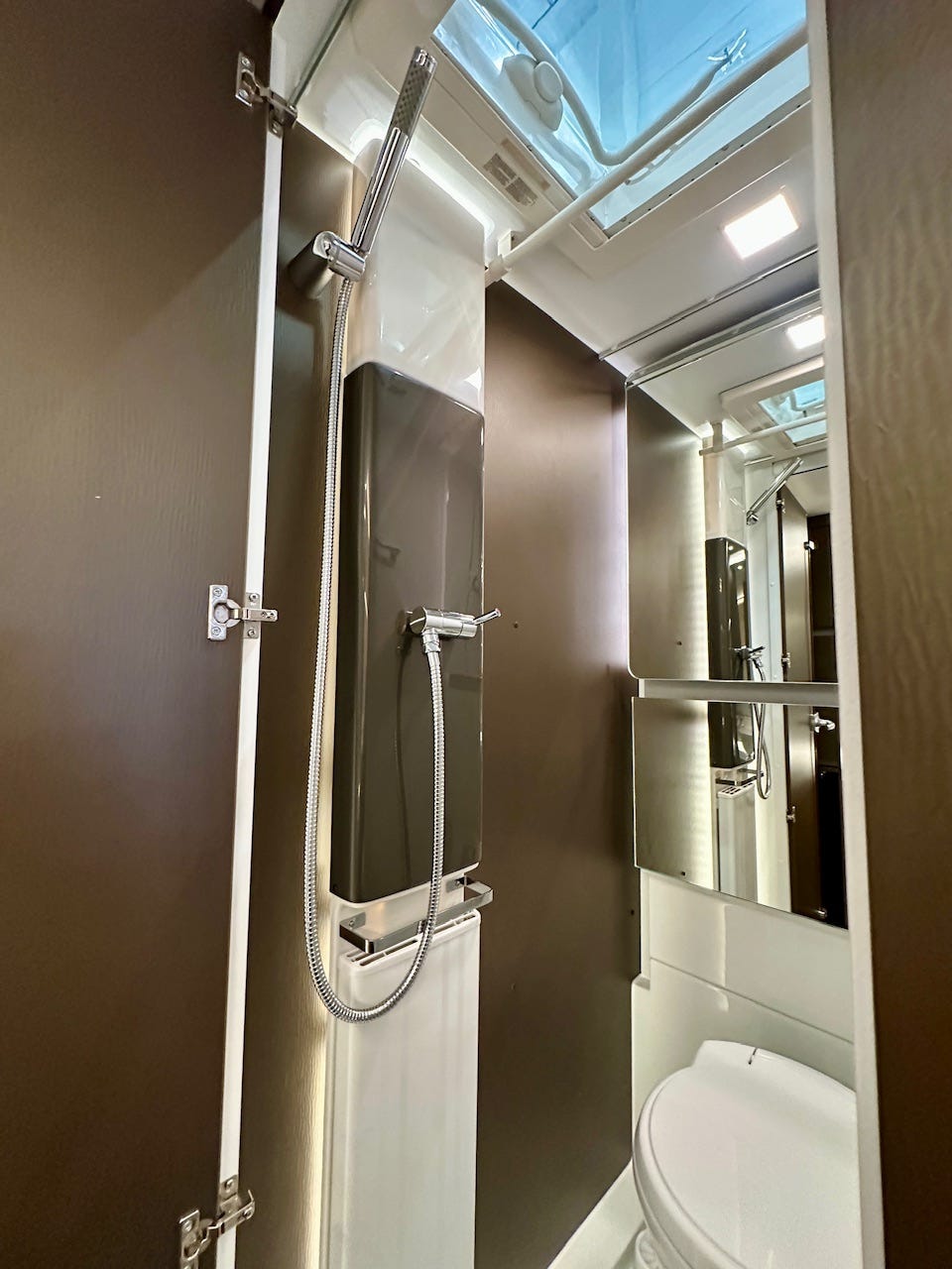 b52dd836-254c-40b0-adb1-c115aaebb8b7