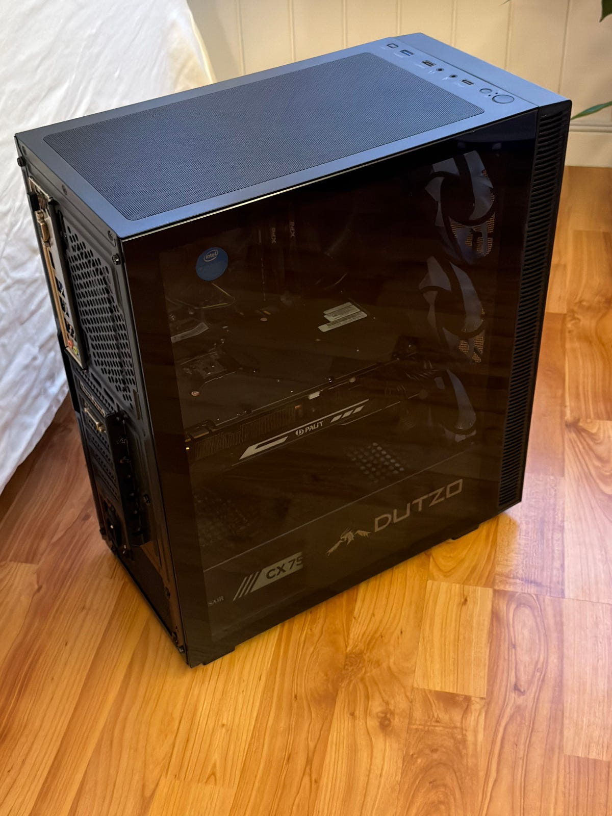 Kraftig Gaming PC - i5-9600k - GTX1080 - 32GB DDR4 | FINN-torget
