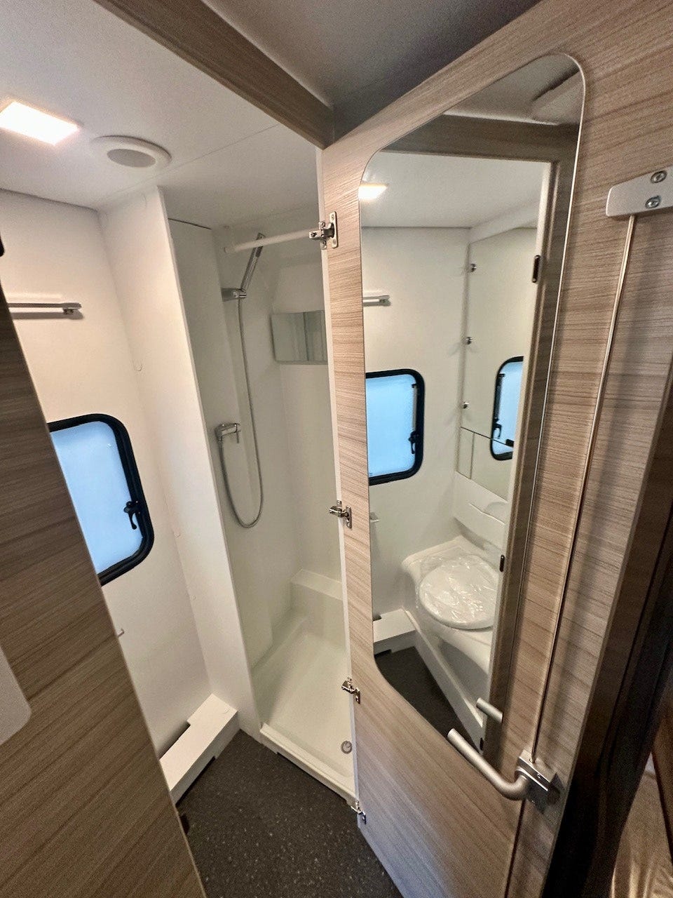 34d245ce-7ade-4b39-b25e-8bdce5fa7147