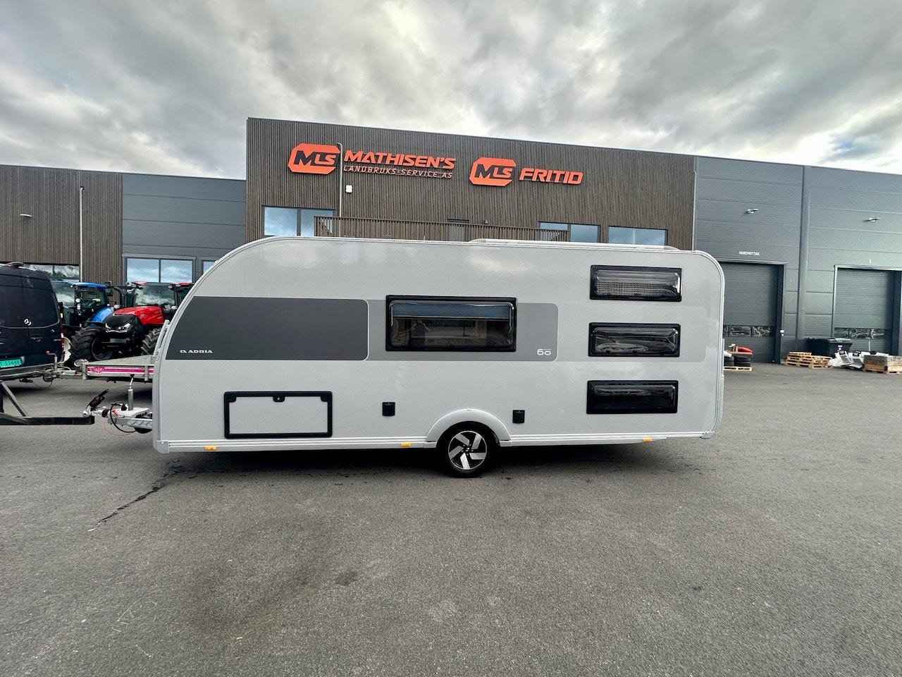 4720a9cf-8e7e-4866-b54e-0e3e520b5243