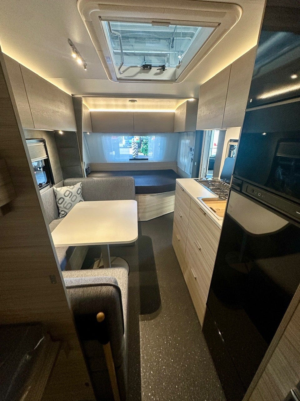 729939a5-ed7f-49a8-9758-3ff27b2b6d98