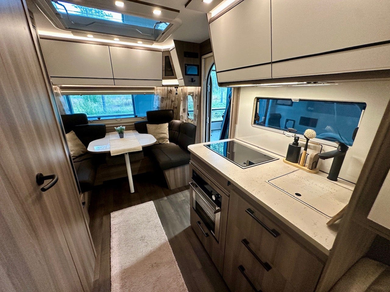 92dcd710-17dd-4cd9-a80f-8c7a3cb7c516