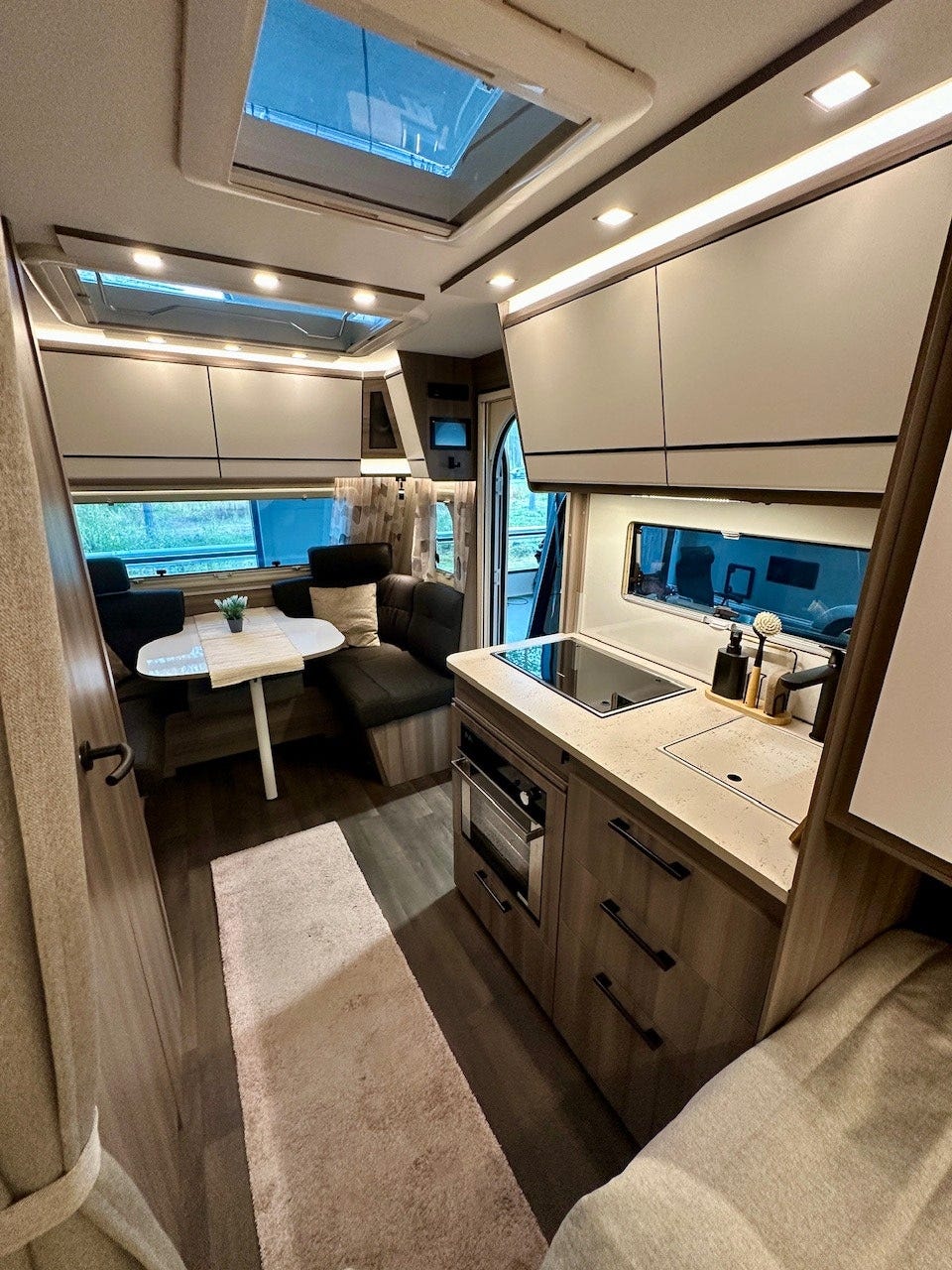 c54ecbf3-f9d2-413f-a67d-99744342fb4e