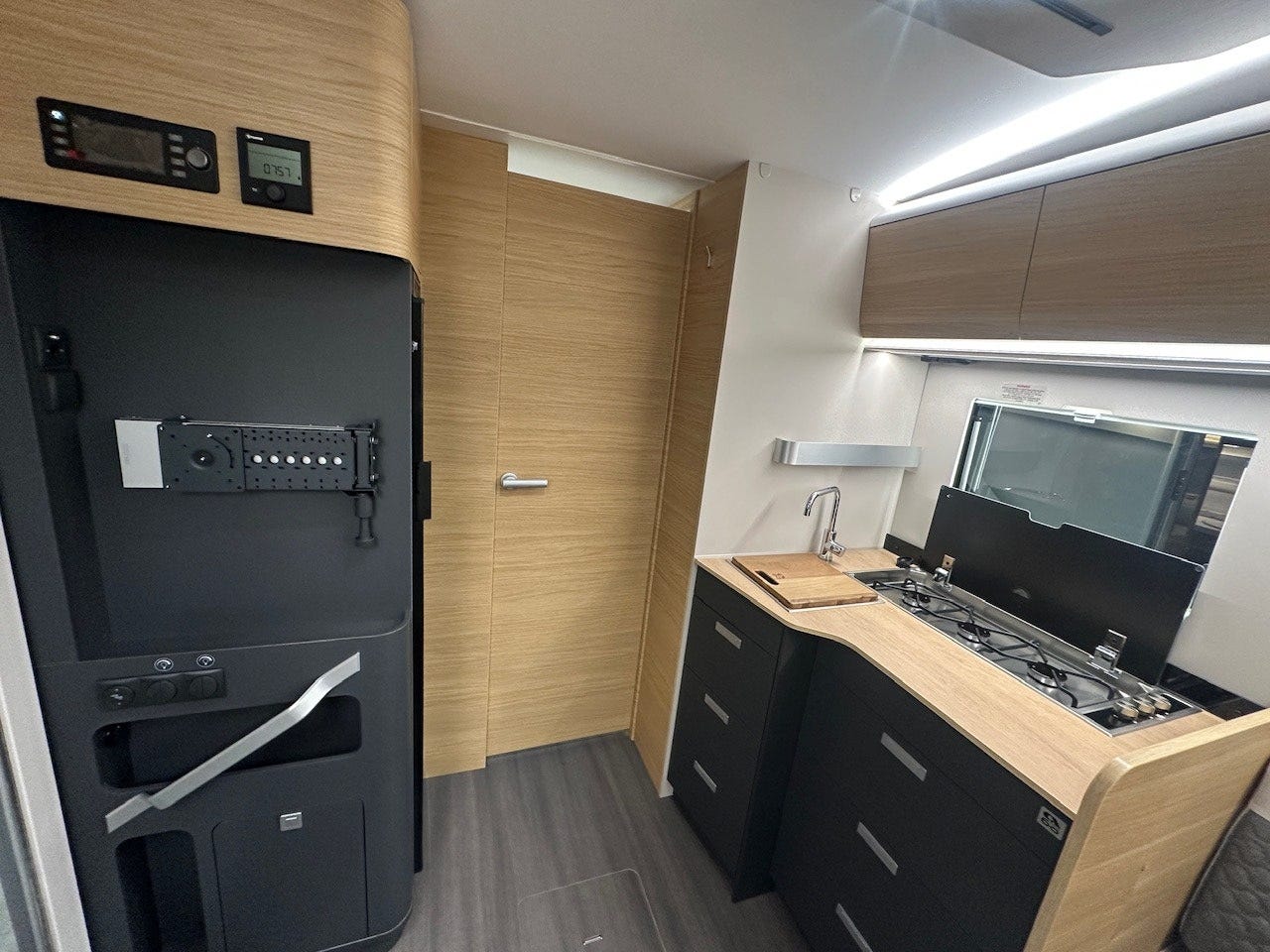 0819fa7a-b2f4-4aab-a0c6-11f3363f47f8