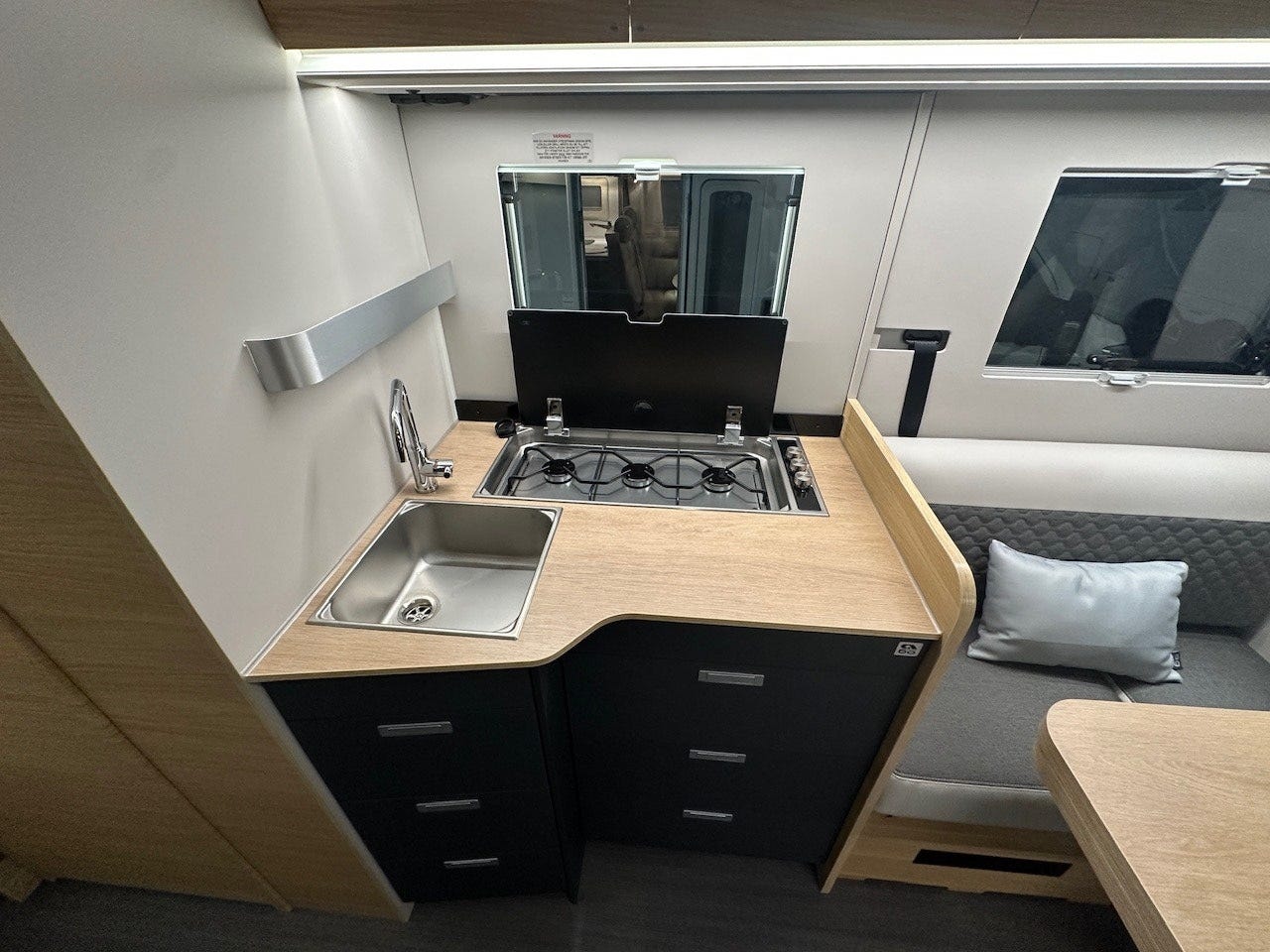 3696aba6-5e98-4f53-a3e5-7a782c76a9b5